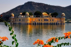 jaipur_lakepalace